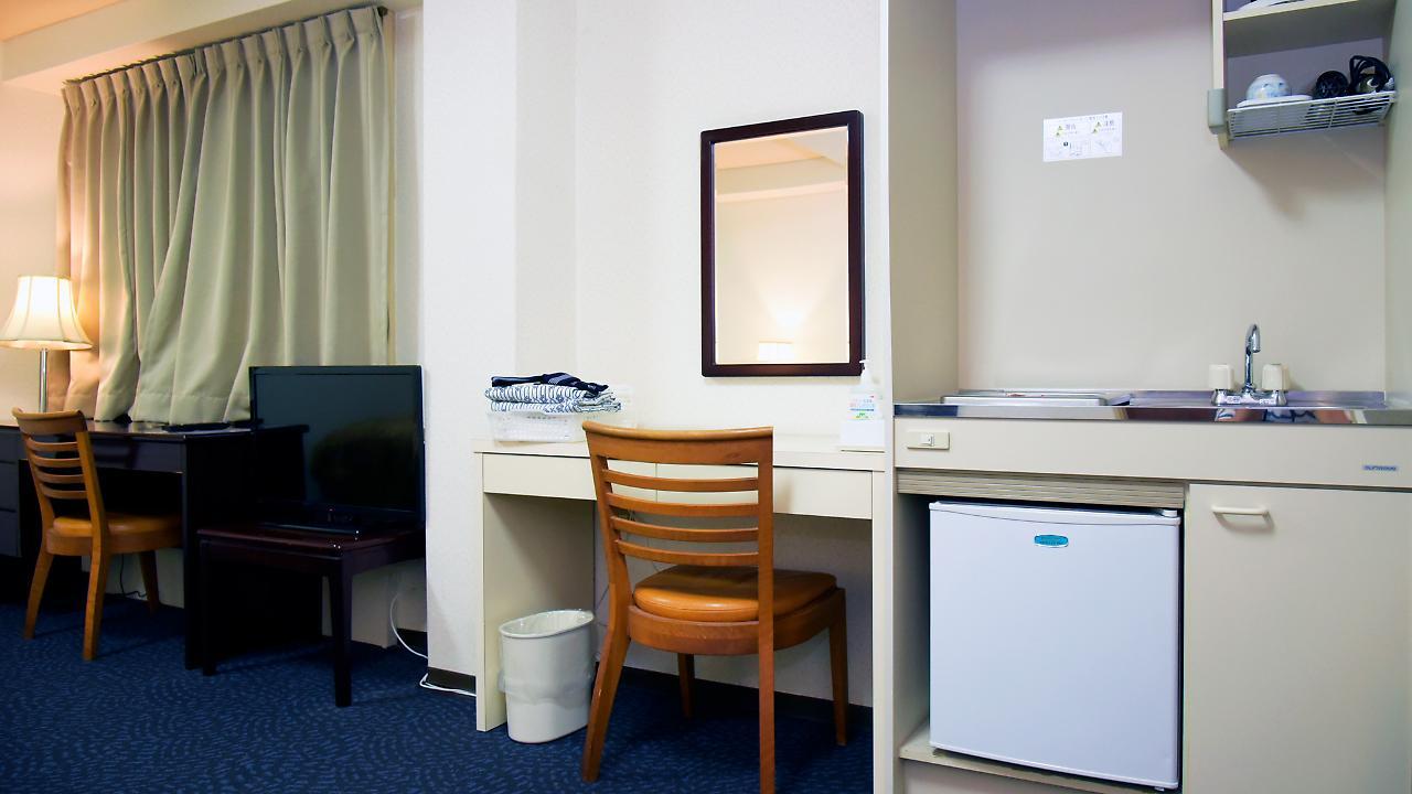 Business Hotel Shuttle Kumamoto Eksteriør billede